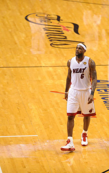 他都在攻防 他都在攻防